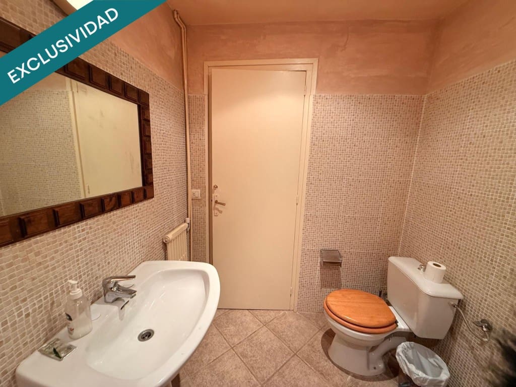 Büro zu verkaufen in Darnius - 2.970.000 € (Ref: 9714827)