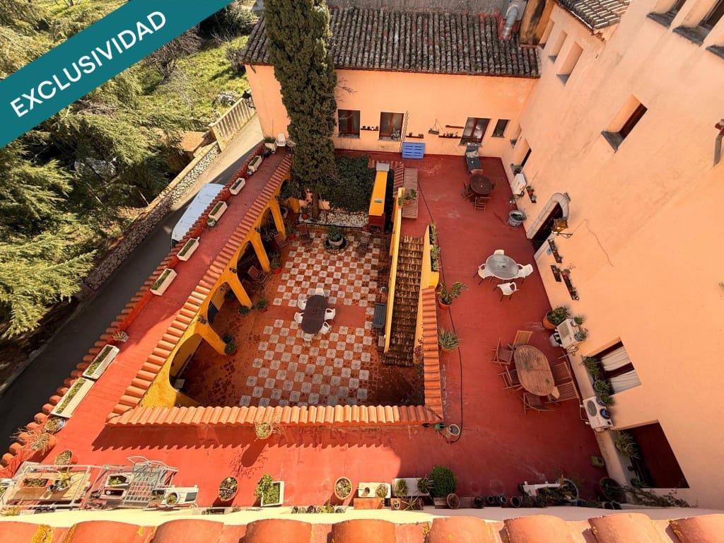 Büro zu verkaufen in Darnius - 2.970.000 € (Ref: 9714827)