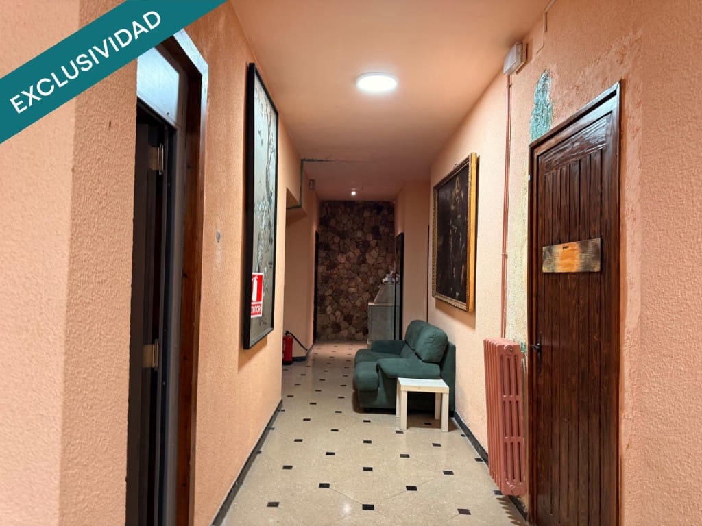 Büro zu verkaufen in Darnius - 2.970.000 € (Ref: 9714827)