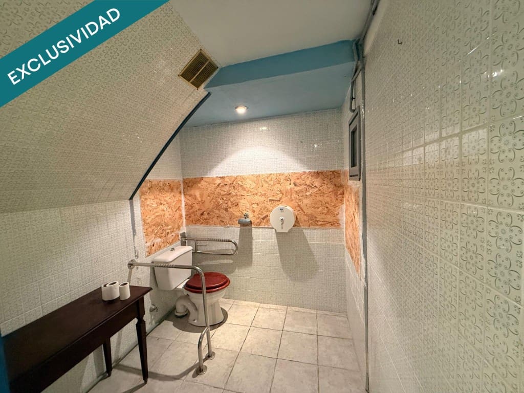 Büro zu verkaufen in Darnius - 2.970.000 € (Ref: 9714827)