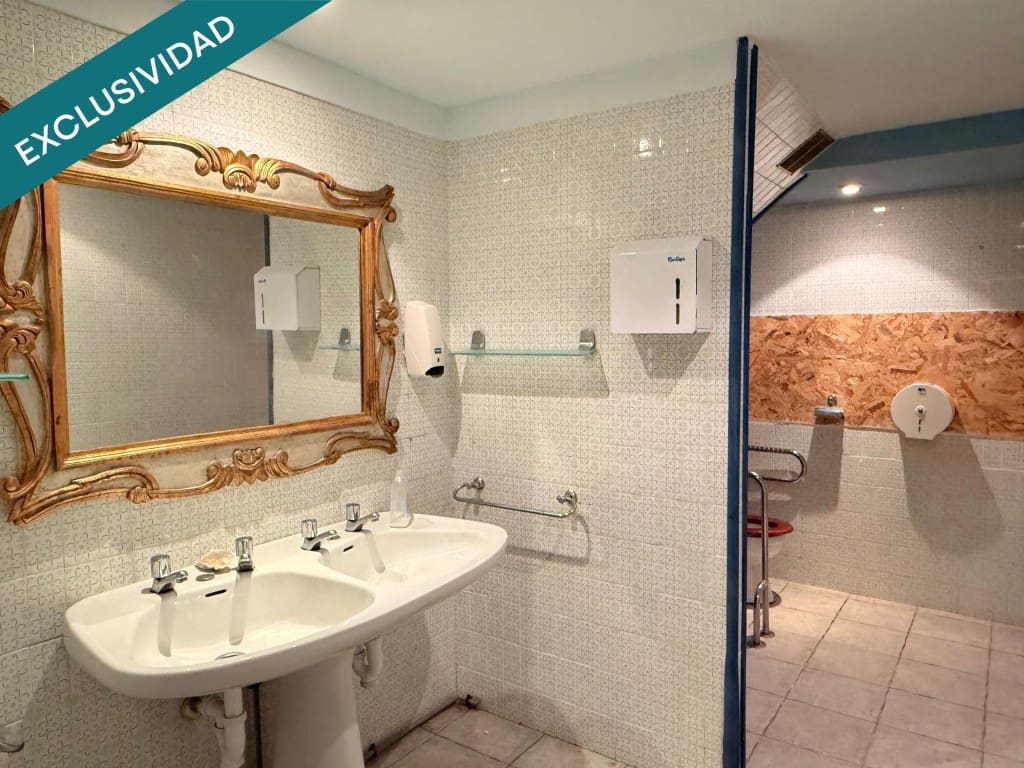 Büro zu verkaufen in Darnius - 2.970.000 € (Ref: 9714827)