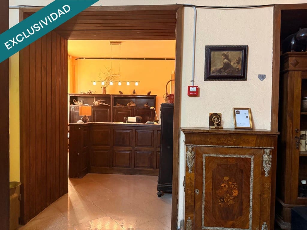 Büro zu verkaufen in Darnius - 2.970.000 € (Ref: 9714827)