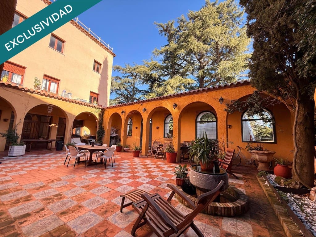 Büro zu verkaufen in Darnius - 2.970.000 € (Ref: 9714827)