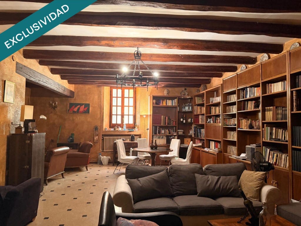 Büro zu verkaufen in Darnius - 2.970.000 € (Ref: 9714827)