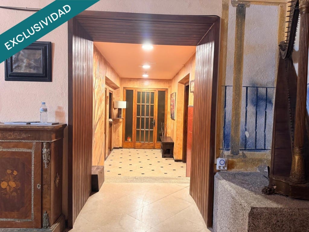 Büro zu verkaufen in Darnius - 2.970.000 € (Ref: 9714827)