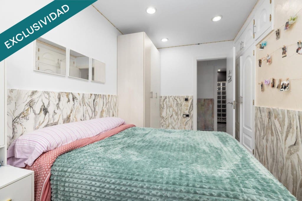 4 soveværelse Villa til salg i Santa Susanna med swimmingpool garage - € 995.000 (Ref: 9719799)