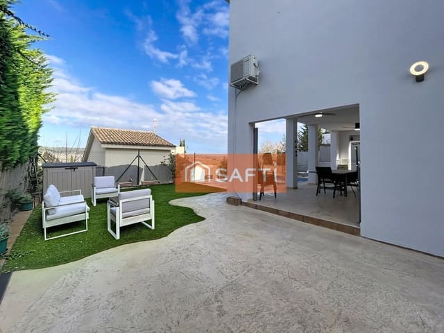 5 sypialnia Willa na sprzedaż w Pacs del Penedès z basenem garażem - 450 000 € (Ref: 9719801)