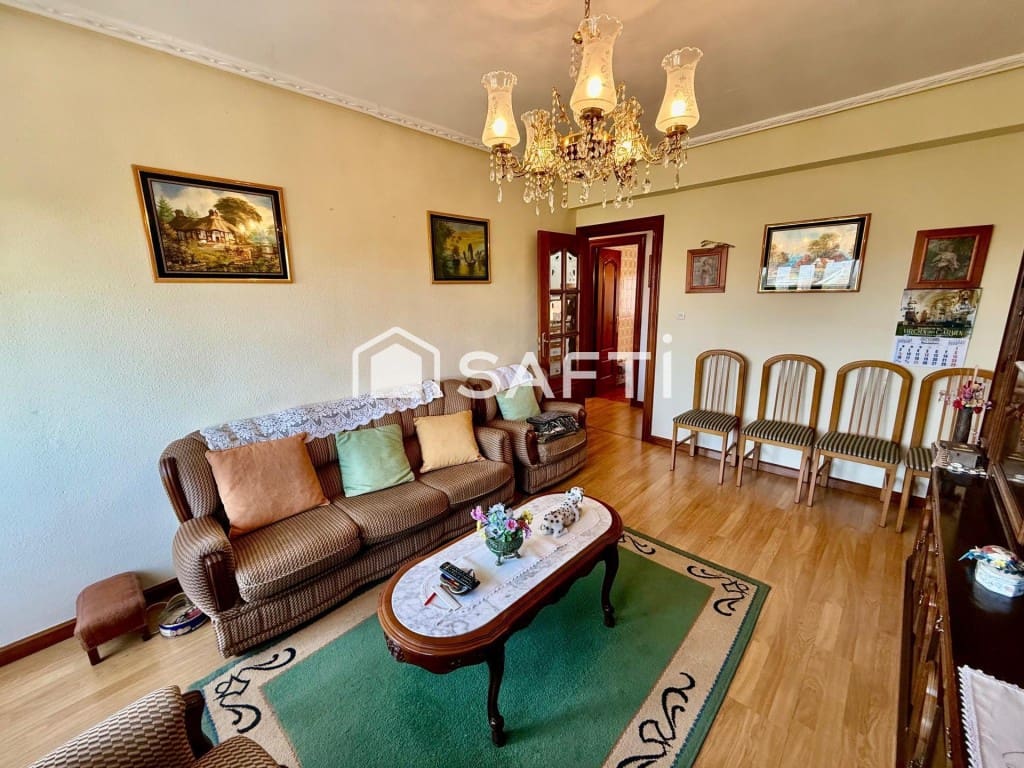 Apartamento de 3 habitaciones en Palencia ciudad en venta - 129.000 € (Ref: 9719803)