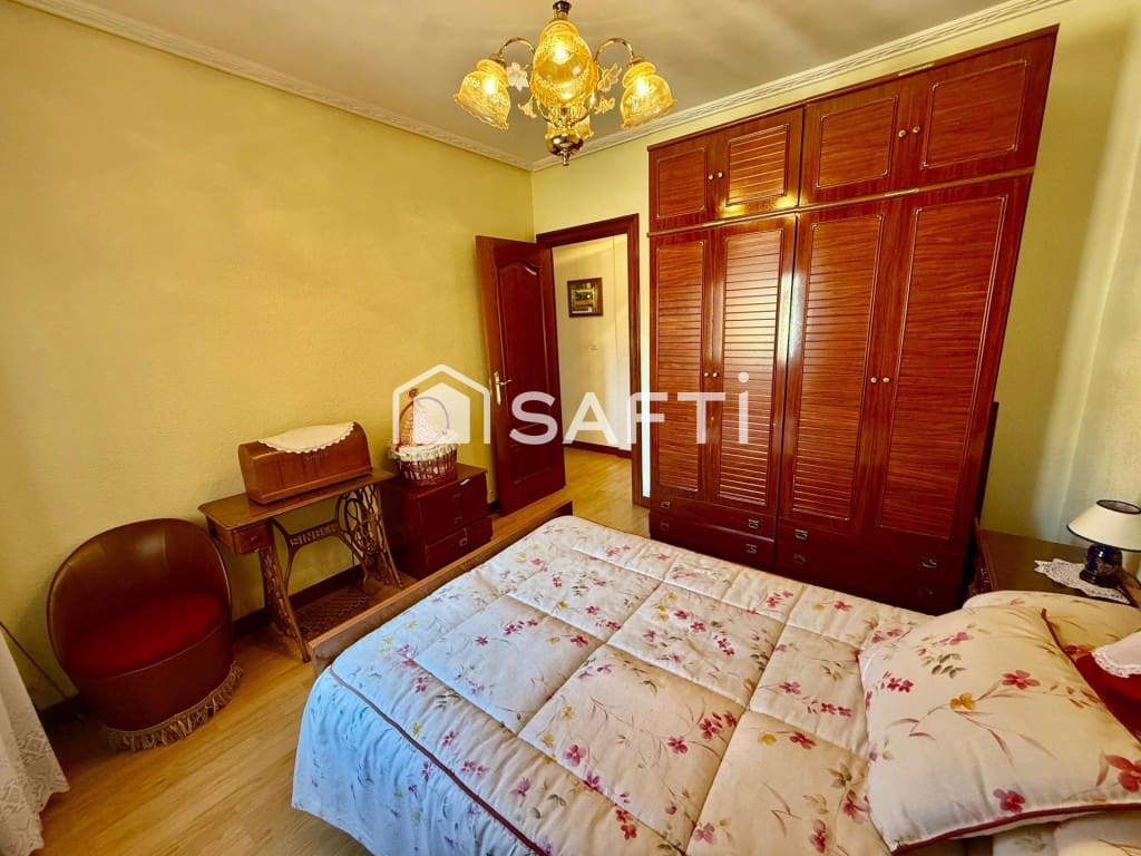 Apartamento de 3 habitaciones en Palencia ciudad en venta - 129.000 € (Ref: 9719803)