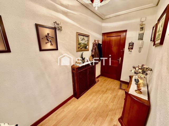 Apartamento de 3 habitaciones en Palencia ciudad en venta - 129.000 € (Ref: 9719803)