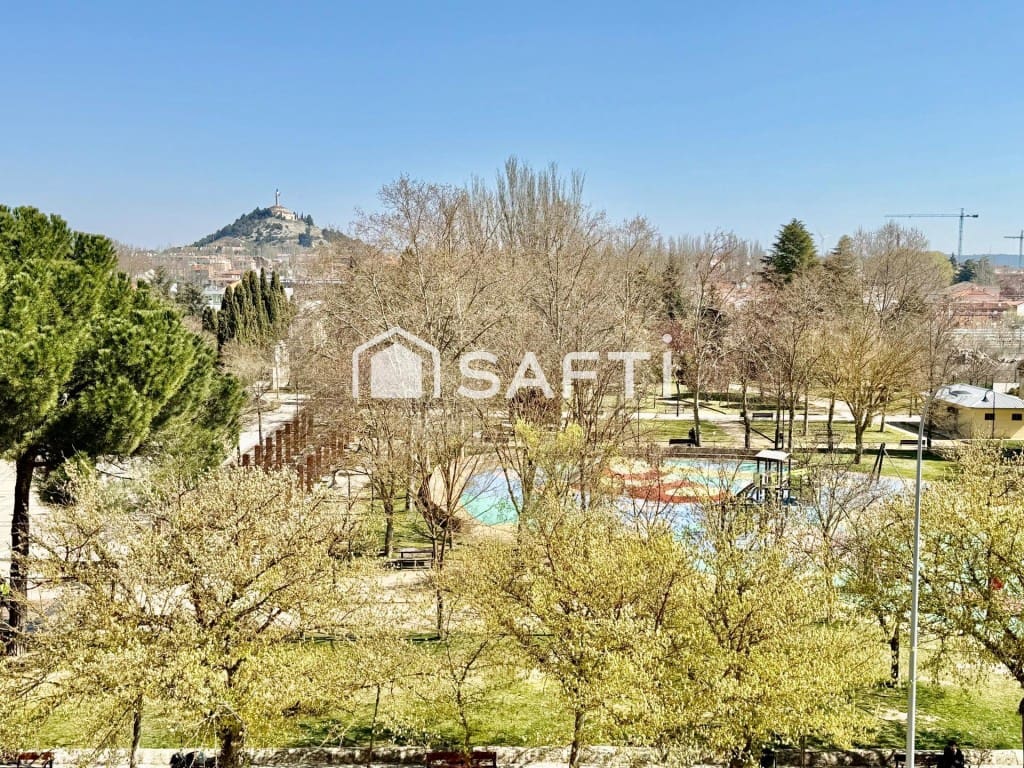 Apartamento de 3 habitaciones en Palencia ciudad en venta - 129.000 € (Ref: 9719803)