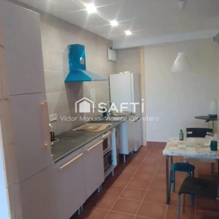 2 bedroom Apartment for sale in Canet d'En Berenguer - € 135,000 (Ref: 9719804)