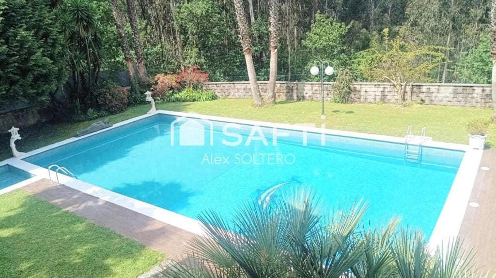 6 bedroom Villa for sale in Gondomar with pool garage - € 695,000 (Ref: 9719805)