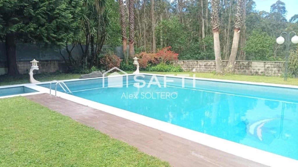 6 bedroom Villa for sale in Gondomar with pool garage - € 695,000 (Ref: 9719805)
