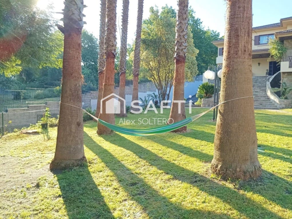 6 bedroom Villa for sale in Gondomar with pool garage - € 695,000 (Ref: 9719805)