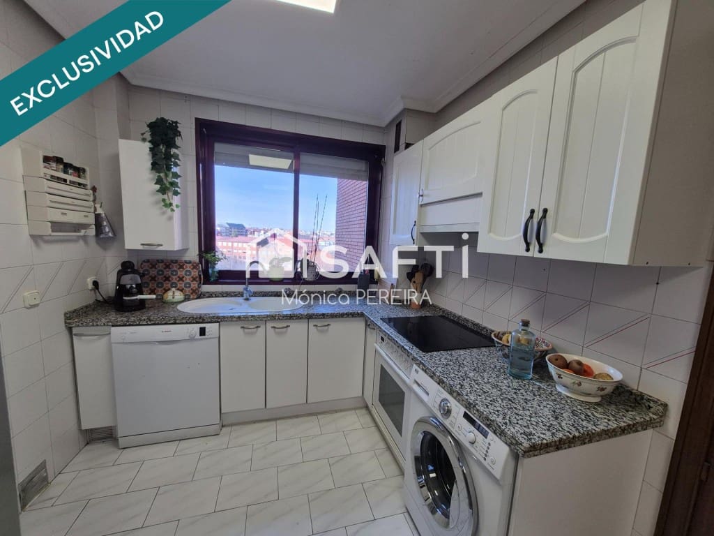 3 bedroom Apartment for sale in Leon city with garage - € 225,000 (Ref: 9719806)