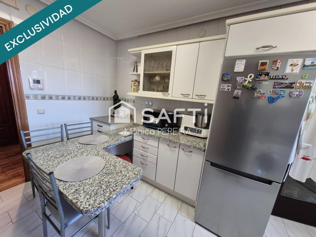 3 bedroom Apartment for sale in Leon city with garage - € 225,000 (Ref: 9719806)