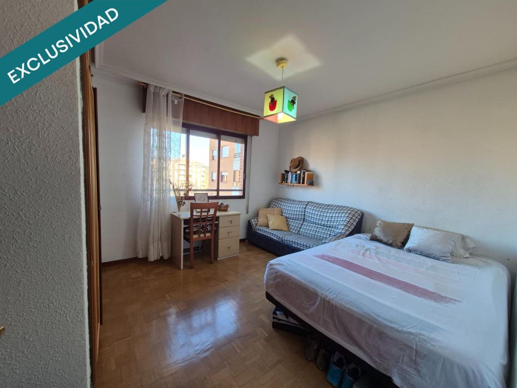 3 bedroom Apartment for sale in Leon city with garage - € 225,000 (Ref: 9719806)