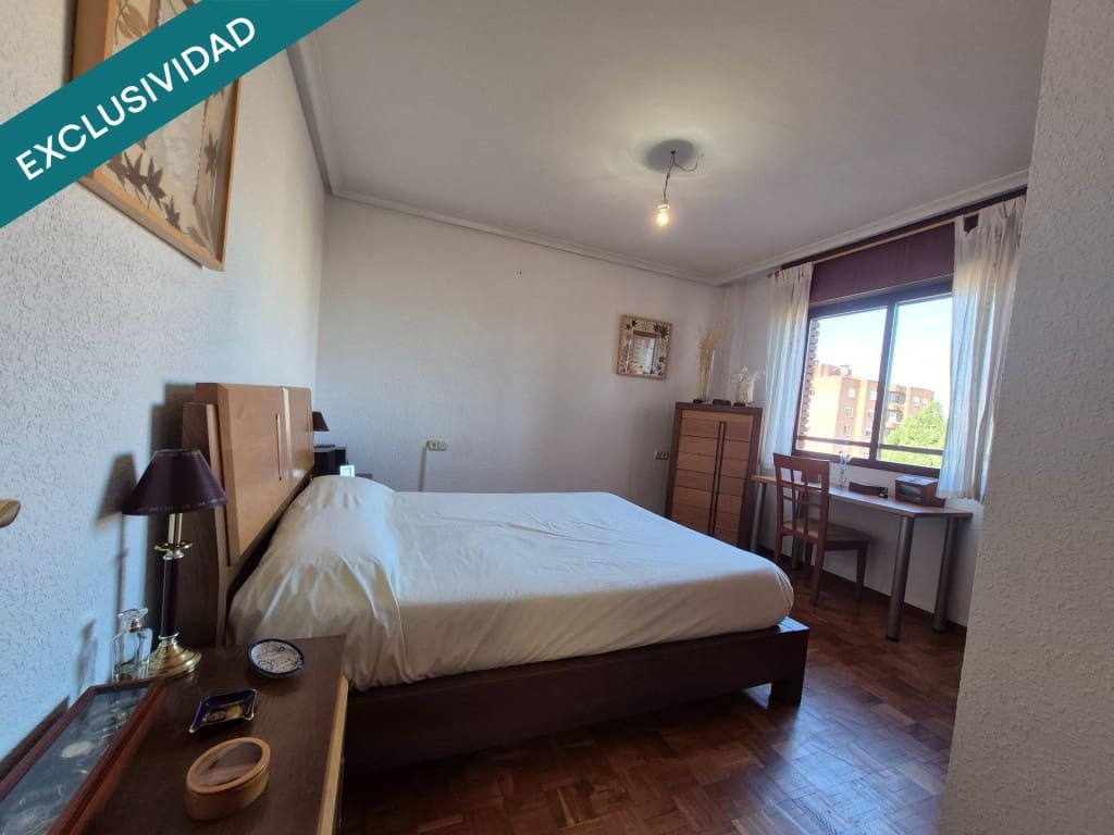 3 bedroom Apartment for sale in Leon city with garage - € 225,000 (Ref: 9719806)