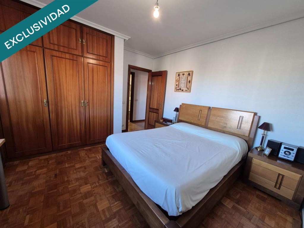 3 bedroom Apartment for sale in Leon city with garage - € 225,000 (Ref: 9719806)