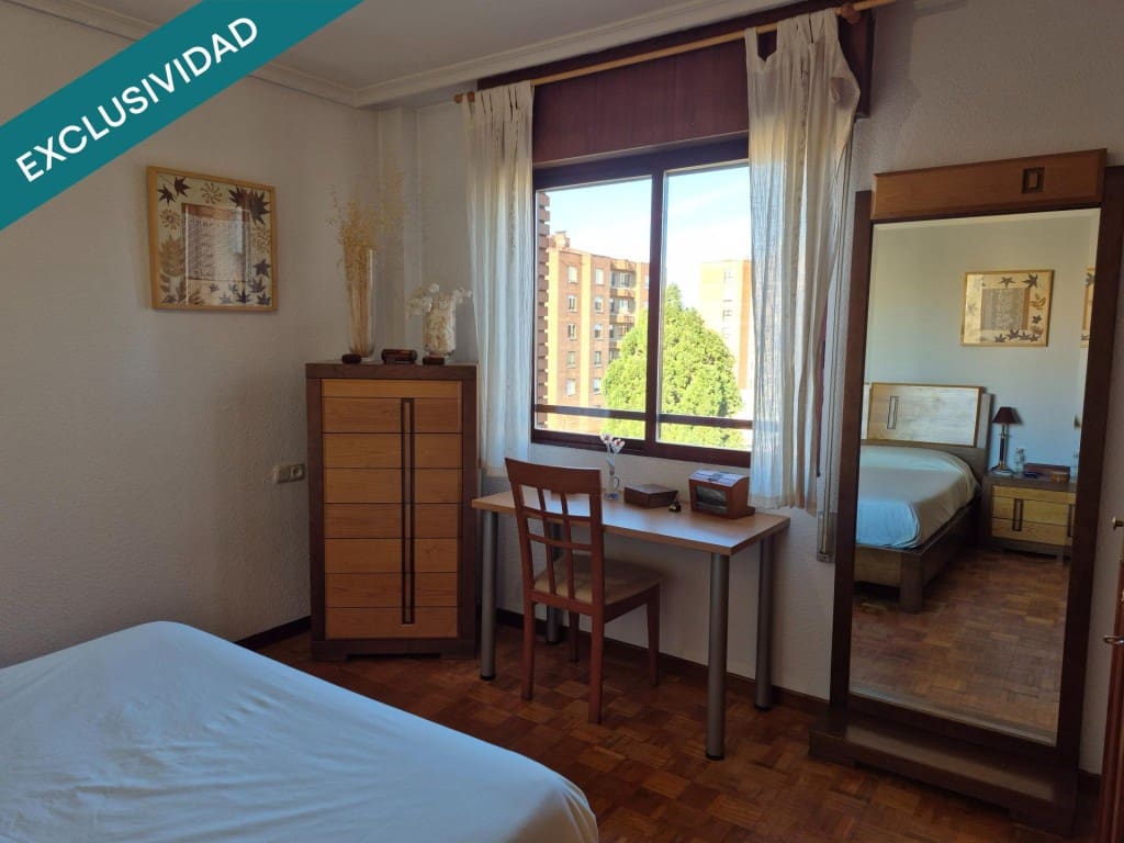 3 bedroom Apartment for sale in Leon city with garage - € 225,000 (Ref: 9719806)