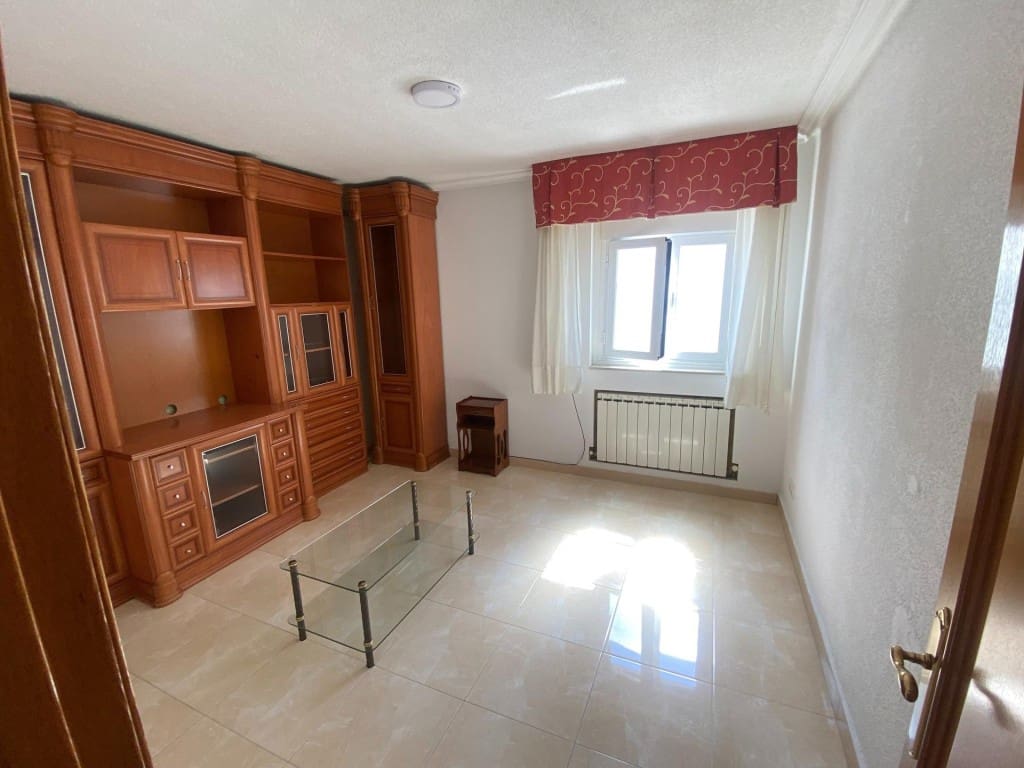 2 bedroom Apartment for sale in Leon city - € 119,000 (Ref: 9719808)