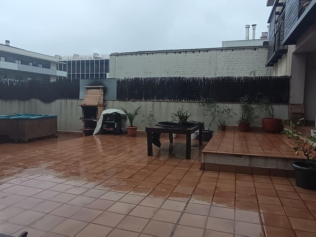 1 bedroom Apartment for sale in Badalona with garage - € 279,000 (Ref: 9719809)