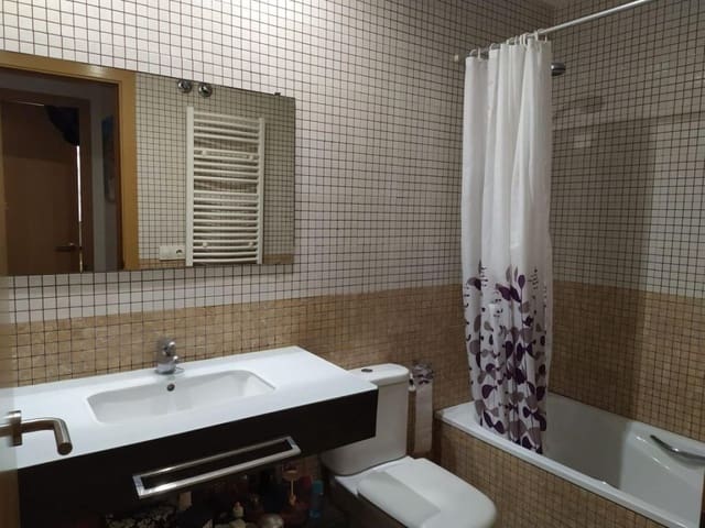 1 bedroom Apartment for sale in Badalona with garage - € 279,000 (Ref: 9719809)