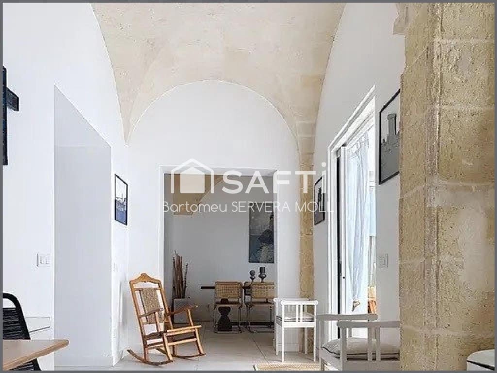 3 Zimmer Villa zu verkaufen in Ciutadella de Menorca mit Pool - 1.285.000 € (Ref: 9721535)