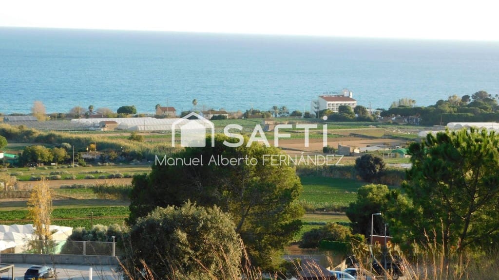 Building Plot for sale in Mataro - € 480,000 (Ref: 9721536)
