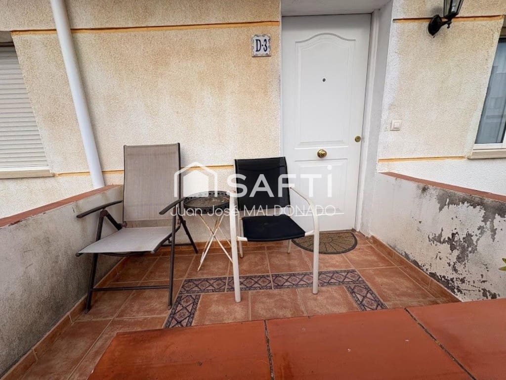 2 soverom Rekkehus til salgs i Vinaros med svømmebasseng garasje - € 175 000 (Ref: 9721538)