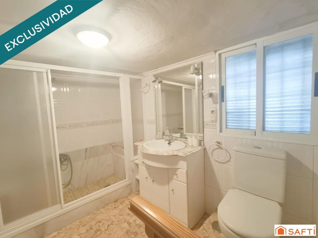 11 bedroom Terraced Villa for sale in Villarta de San Juan with garage - € 169,000 (Ref: 9721539)