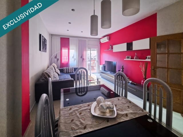 4 soveværelse Rækkehus til salg i Moncada med garage - € 375.000 (Ref: 9721541)