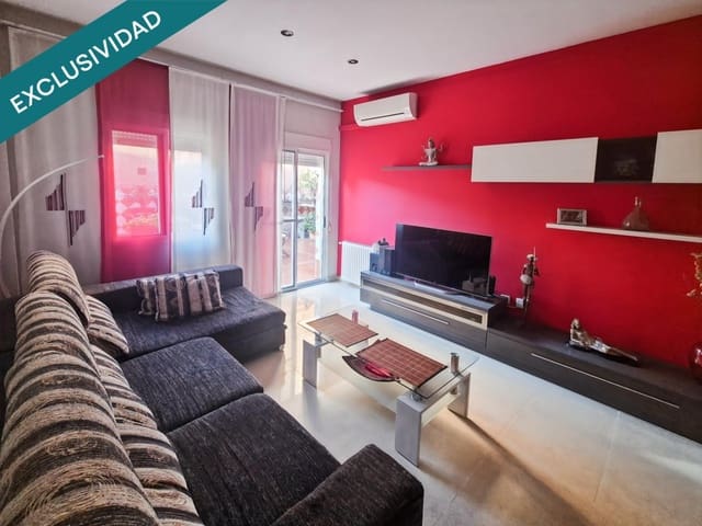 4 soveværelse Rækkehus til salg i Moncada med garage - € 375.000 (Ref: 9721541)