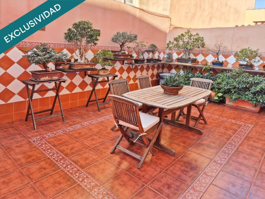 4 soveværelse Rækkehus til salg i Moncada med garage - € 375.000 (Ref: 9721541)