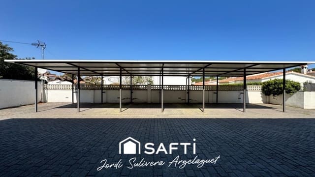 3 makuuhuone Rivitalo myytävänä paikassa L'Escala mukana uima-altaan - 430 000 € (Ref: 9721542)