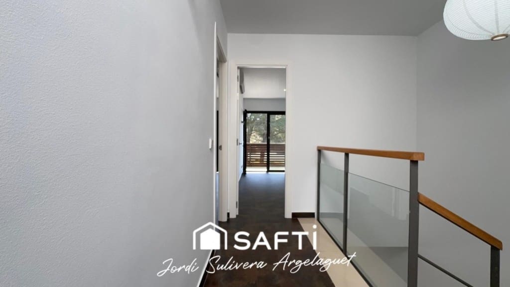 3 makuuhuone Rivitalo myytävänä paikassa L'Escala mukana uima-altaan - 430 000 € (Ref: 9721542)