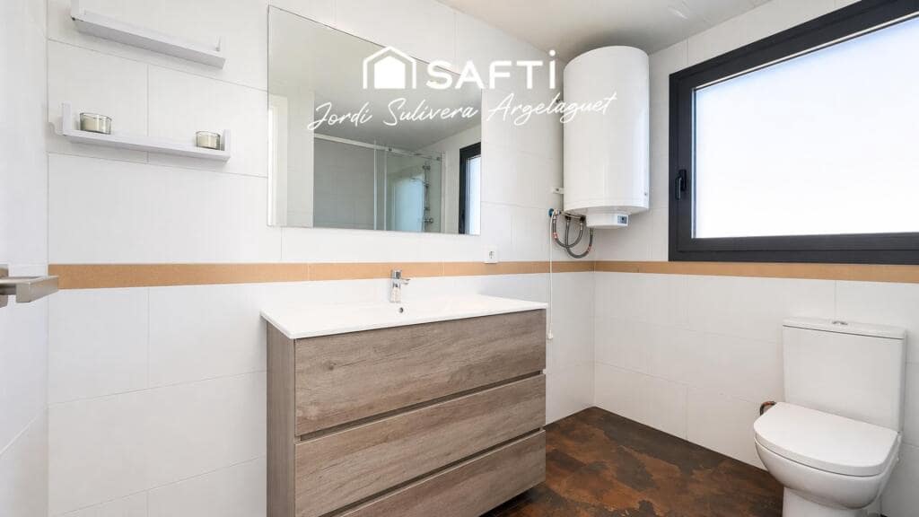 3 bedroom Terraced Villa for sale in L'Escala with pool - € 409,000 (Ref: 9721542)