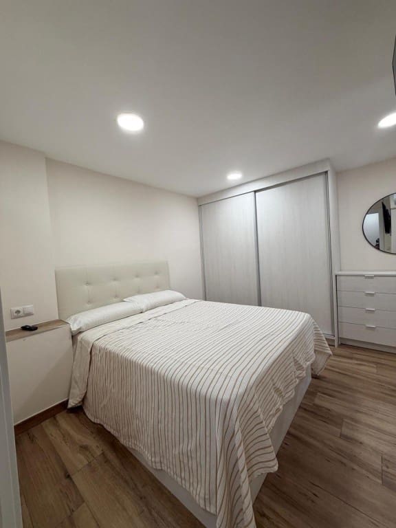 Local Commercial à vendre à Barcelone ville - 440 000 € (Ref: 9721543)