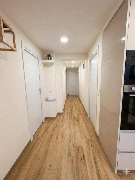 Local Commercial à vendre à Barcelone ville - 440 000 € (Ref: 9721543)