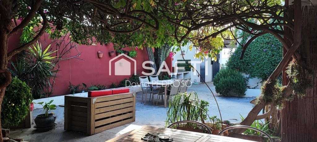 5 bedroom Villa for sale in Amposta with garage - € 260,000 (Ref: 9721545)