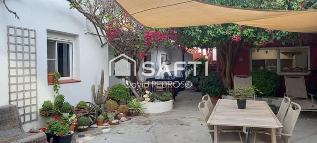 Chalet de 5 habitaciones en Amposta en venta con garaje - 260.000 € (Ref: 9721545)