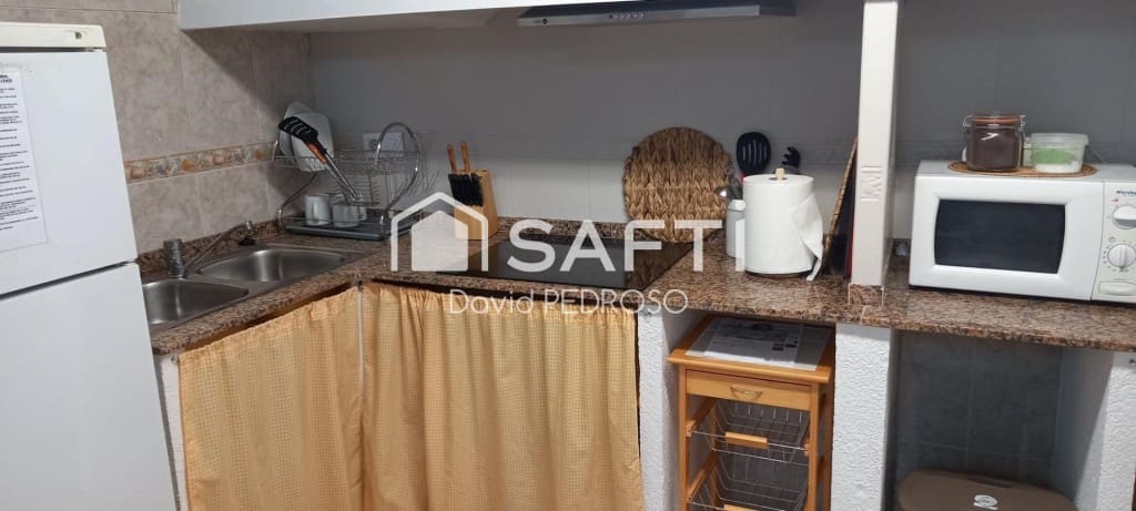 5 bedroom Villa for sale in Amposta with garage - € 260,000 (Ref: 9721545)