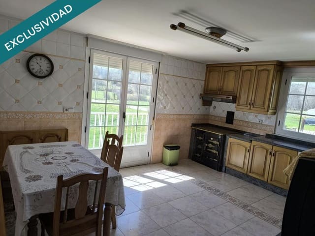 4 slaapkamer Finca/Landhuis te koop in Quintana del Castillo met garage - € 185.000 (Ref: 9721546)