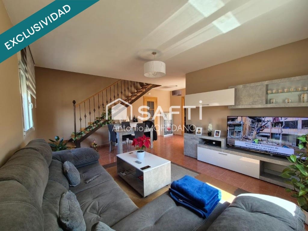 4 bedroom Villa for sale in Villamanan - € 179,000 (Ref: 9721547)