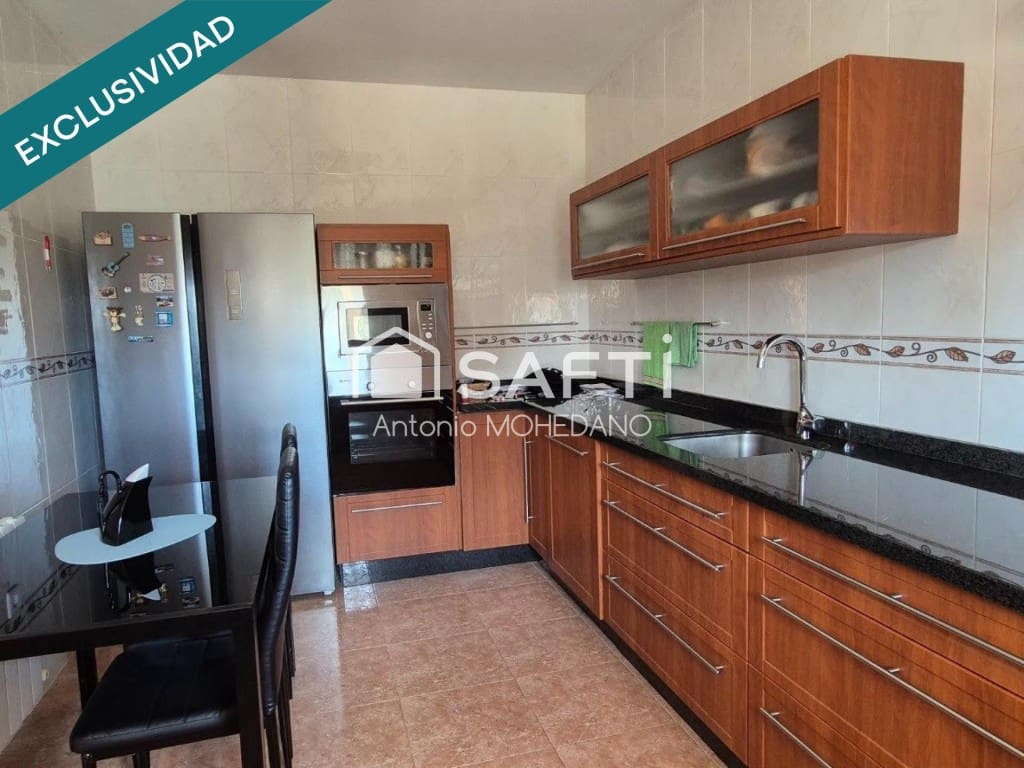 4 bedroom Villa for sale in Villamanan - € 179,000 (Ref: 9721547)