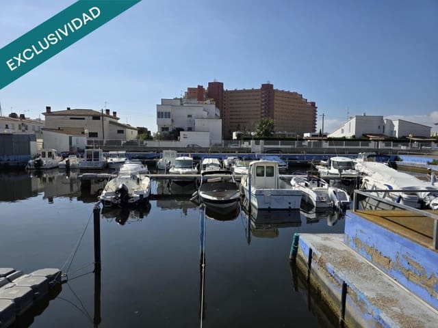 Garage for sale in Roses - € 27,000 (Ref: 9721548)