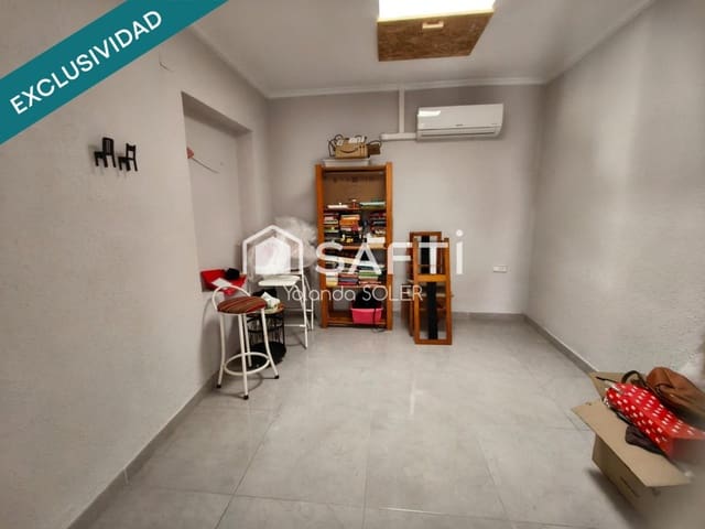 4 bedroom Villa for sale in Orihuela ciudad, Orihuela with pool garage - € 270,000 (Ref: 9721551)