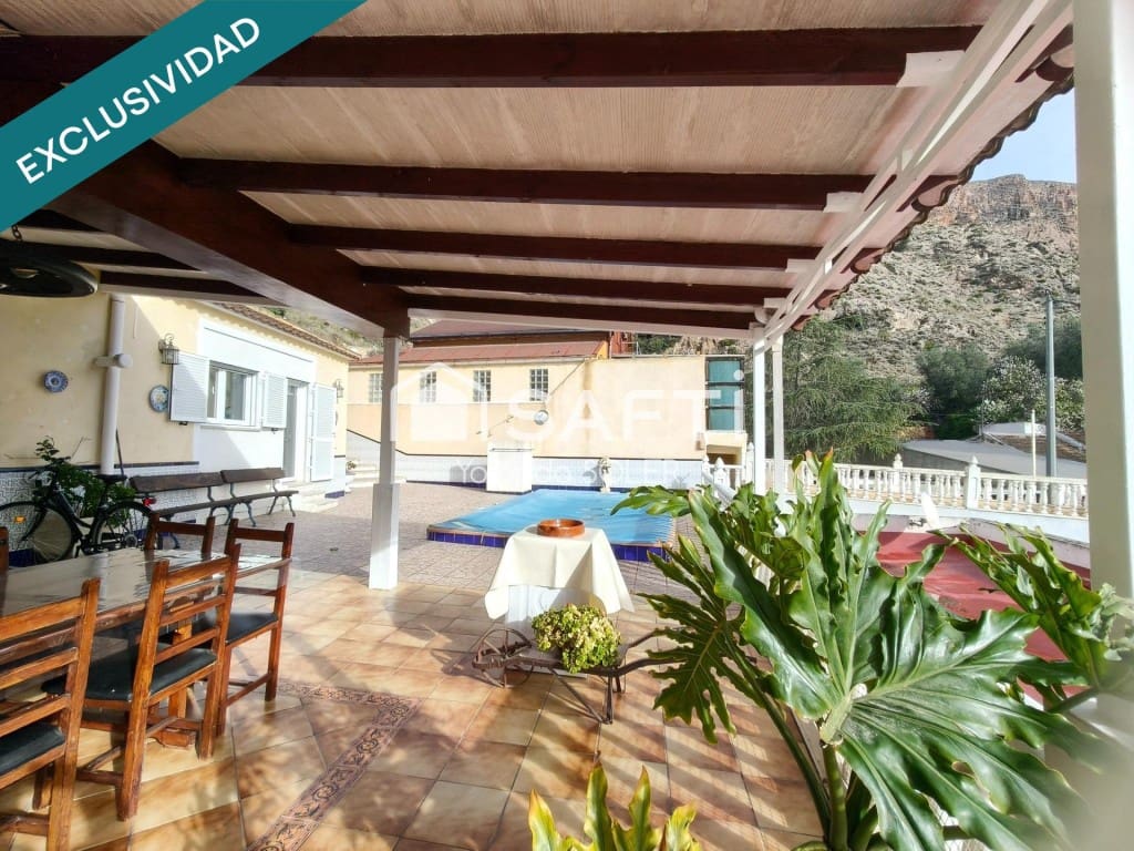 4 soverom Villa til salgs i Orihuela med svømmebasseng garasje - € 270 000 (Ref: 9721551)