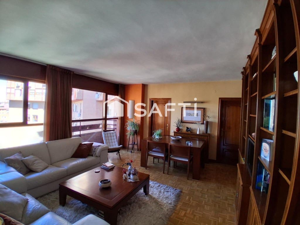 4 slaapkamer Appartement te koop in Madrid stad - € 800.000 (Ref: 9721552)
